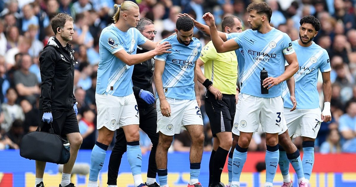 ضربة كبيرة لسيتي والجزائر.. آيت نوري يغيب عن 11 مباراة