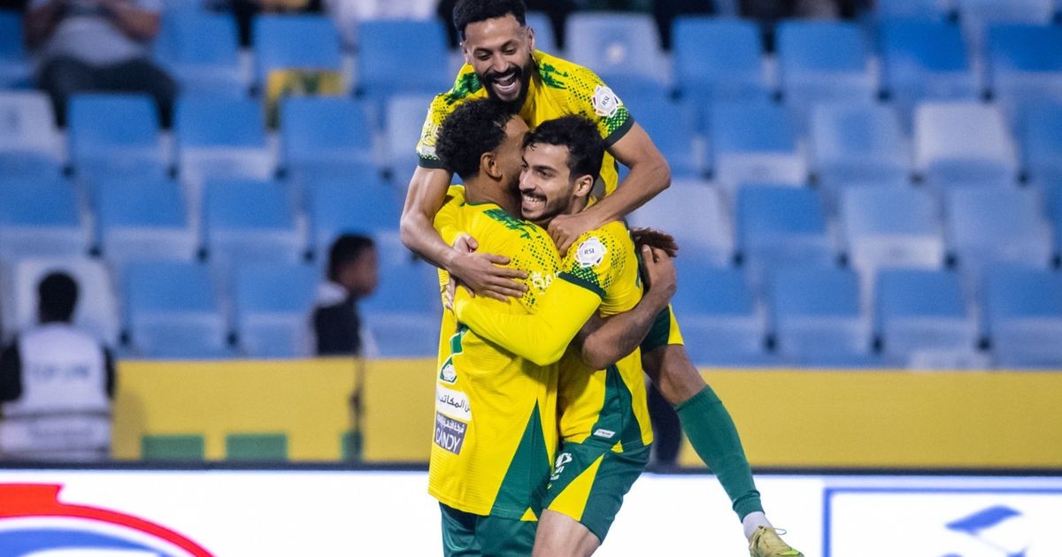 شاهد.. الخليج يقسو على ضمك برباعية في دوري روشن السعودي