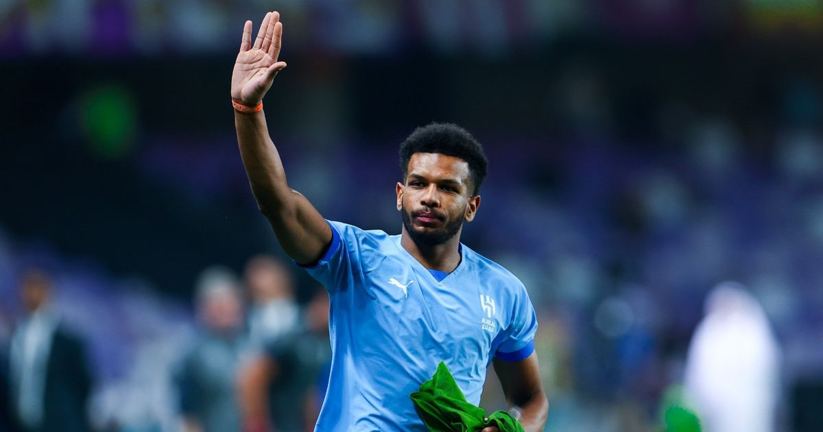 هل يلحق علي البليهي بمواجهة القمة بين الهلال والنصر؟