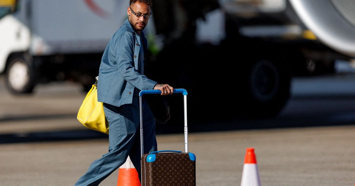 نيمار يسابق الزمن للحاق بمواجهة البرازيل والمغرب