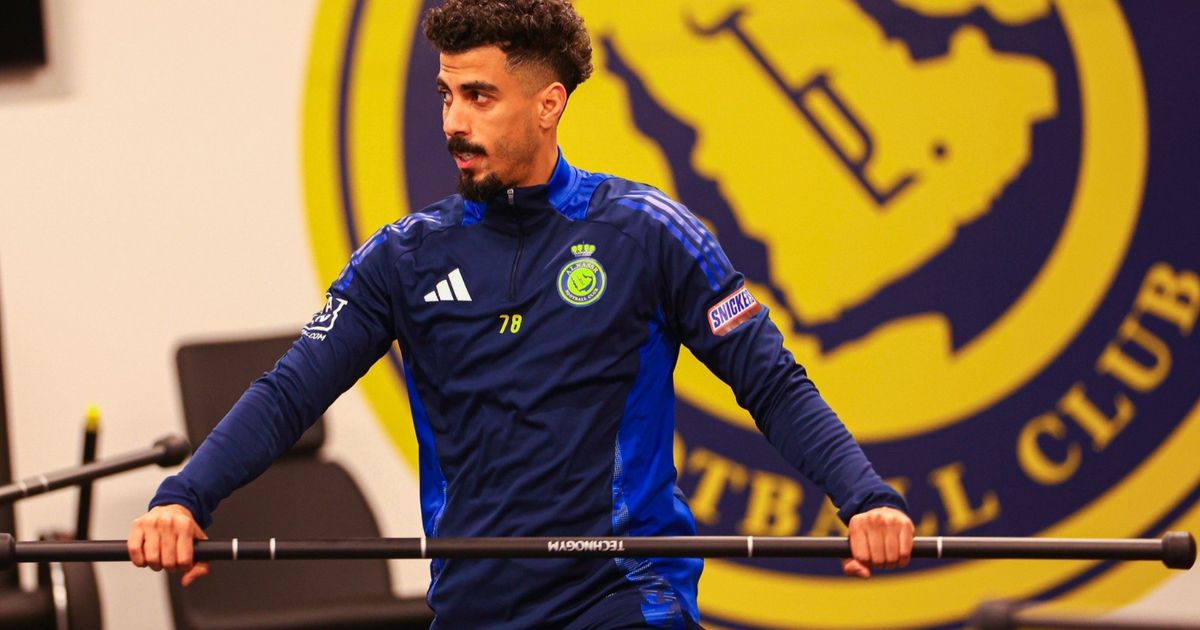 علي لاجامي ينتقل رسمياً من النصر إلى الهلال