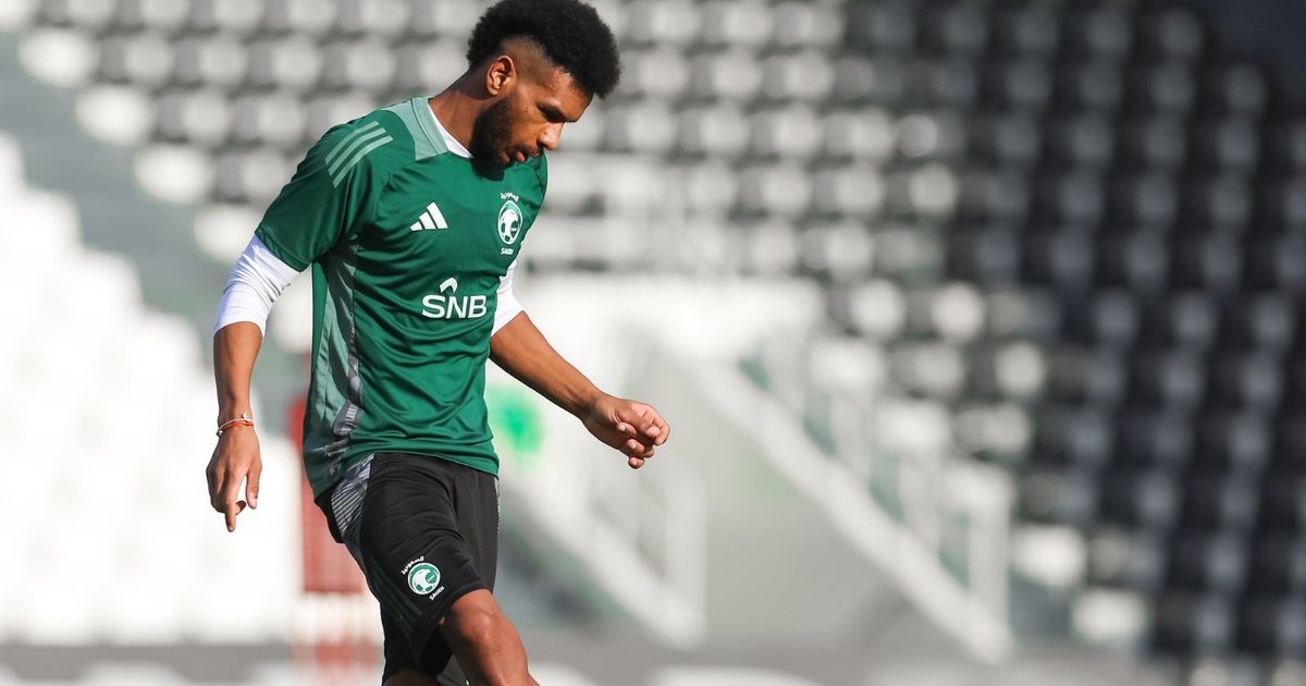 عودة الدوسري في ختام معسكر السعودية قبل خليجي 26