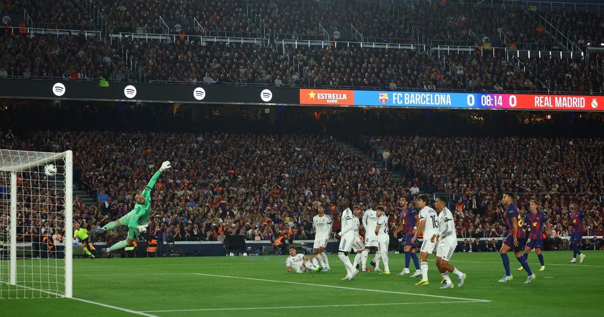 شاهد.. راشفورد يحيي قذائف ميسي ورونالدينيو أمام ريال مدريد