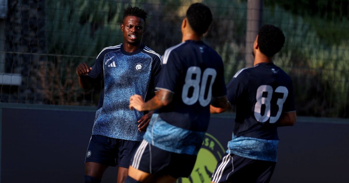 شاهد.. النصر يهزم ميريدا بثنائية كامارا ومران