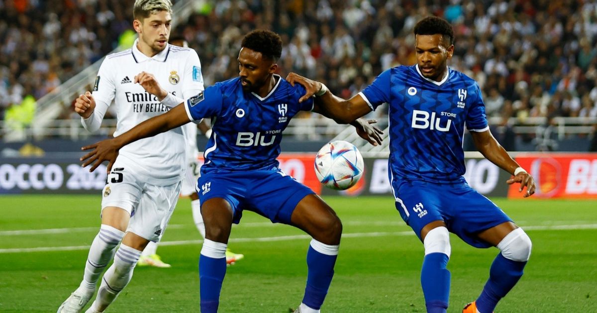 ليس البليهي.. مدافع الهلال خارج حسابات إنزاغي في الموسم الجديد