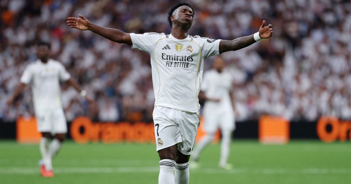 مفاجأة.. فينيسيوس "جاهز" للرحيل عن ريال مدريد في يناير