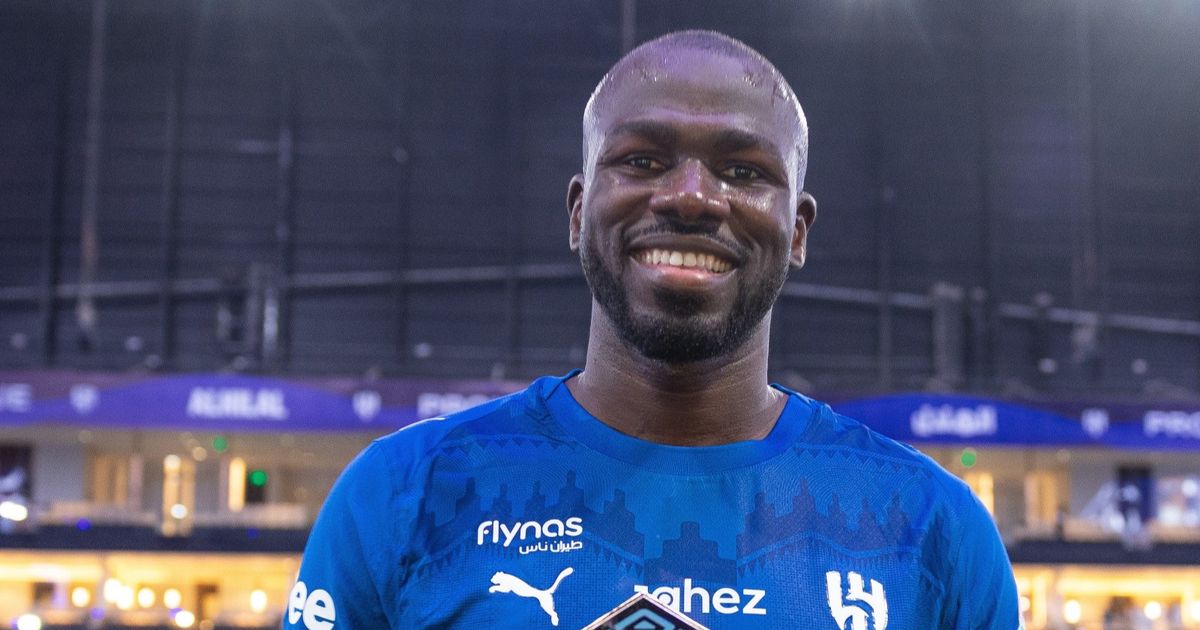 كاليدو كوليبالي الأفضل وياسين بونو بين الأسوأ في مباراة الهلال والفتح