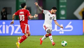 شاهد.. الإمارات تطيح بالبحرين حاملة اللقب وتعبر إلى نصف نهائي "خليجي 27"