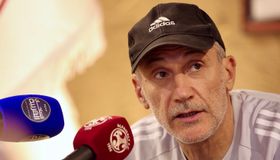 سوليناس يتحدى الهلال: الفيصلي جاهز ولا نعترف بـ"العُقدة"
