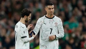 ليلة للنسيان.. البرتغال تخسر من أيرلندا ورونالدو يحصل على طرد مباشر
