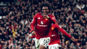 يونايتد يمنح كاريك بداية مثالية بالفوز على الغريم سيتي