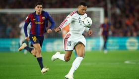 شاهد.. ريال مدريد يحسم الكلاسيكو بثنائية مبابي ويلحق أول هزيمة ببرشلونة