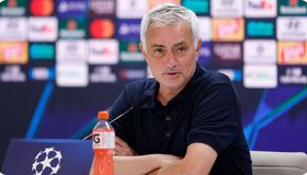 مورينيو يردّ على انتقادات أسطورة ريال مدريد: يمكنك قول أمر جيد أيضاً
