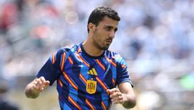 تقارير: مانشستر سيتي يرفض العرض الثاني من برشلونة لضم رودري