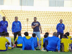 الإسماعيلي يقرر إيقاف لاعبيه بسبب مواقع التواصل الاجتماعي