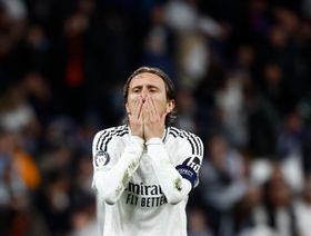 حقيقة إجبار مودريتش على الرحيل عن ريال مدريد والعروض السعودية