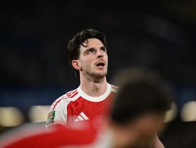 رايس وجّه "ألفاظاً نابية" لمساعد أرتيتا خلال مباراة تشيلسي