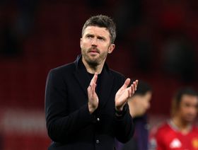 مانشستر يونايتد يكافئ كاريك "المبهر"