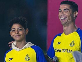 كريستيانو رونالدو يحتفي بثنائية "نجله" مع النصر أمام الأهلي