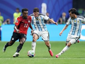 العالم يقدّر موهبتك.. ريال أوفييدو يحتفي بتألق "الفرعون" هيثم حسن في المونديال