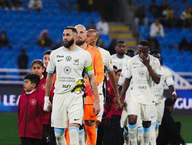 الرئيس السابق لأولمبيك ليون يربك حسابات الاتحاد لتجديد عقد كريم بنزيما