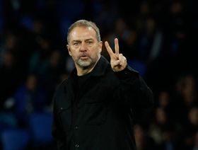 "برشلونة لن يستسلم".. فليك يحذر أتلتيكو قبل المواجهة الثأرية