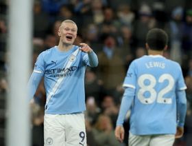 بفارق ضخم.. إيرلينغ هالاند يكسر رقم كريستيانو رونالدو ويتساوى مع دروغبا