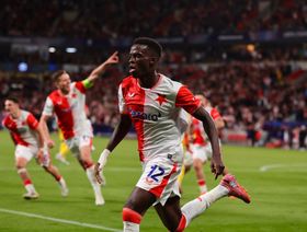 غليمت يخطف نقطة من سلافيا براغ.. وبافوس يُحرج أولمبياكوس