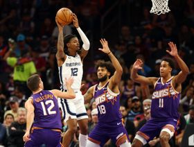 NBA.. مورانت يتألق في الثواني الأخيرة ويقود غريزليز للفوز على صنز