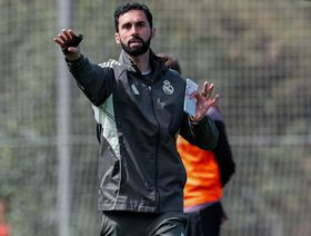 أربيلوا: مستعدون للقتال.. تاريخ ريال مدريد بني على إنجازات بدت مستحيلة