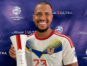 روندون أفضل لاعب في مباراة فنزويلا والإكوادور بكوبا أميركا