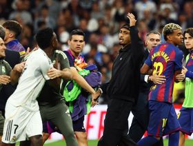 رافينيا يبرز كقائد حقيقي لبرشلونة بعد أحداث الكلاسيكو