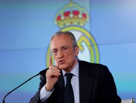 أكبر تهديد في تاريخ النادي.. "بيع ريال مدريد" يشعل حرب فلورنتينو بيريز وريكيلمي