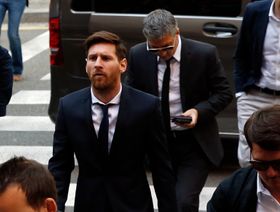 برشلونة وريال مدريد ينعيان والد ليونيل ميسي