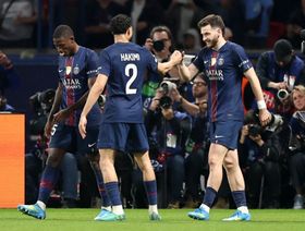 شاهد.. ليفربول يسقط بثنائية أمام سان جيرمان في غياب محمد صلاح