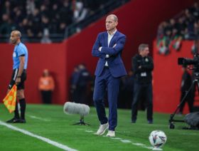 كم لاعب سيتعاقد معه الأهلي المصري في الميركاتو الشتوي؟