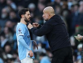 عروض أوروبية تنهال على قائد مانشستر سيتي