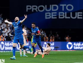 تحديد موعد مباراة الهلال والخليج المؤجلة بدوري روشن السعودي