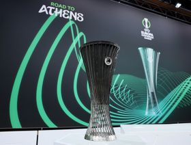 أستون فيلا يواجه ليل في ربع نهائي دوري المؤتمر الأوروبي