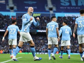 من هم اللاعبون الأكثر تتويجاً بجائزة لاعب الشهر في الدوري الإنجليزي الممتاز؟