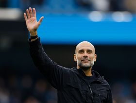 غوارديولا يسخر من هالاند ويوجه تحذيراً شديد اللهجة لسيتي