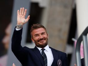 ديفيد بيكهام أول رياضي ينضم إلى نادي "المليارديرات" في بريطانيا