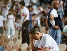 يتبقى 16.. فيفا يعلن انتهاء أزمة قضيتين لإيقاف قيد للزمالك