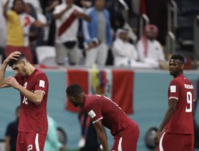 بعد صدمة قطر..ما نتائج أصحاب الضيافة في افتتاح كأس العالم؟