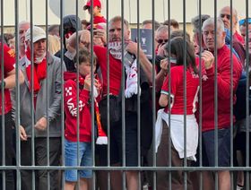 اعتذار رسمي لجمهور ليفربول عن أحداث نهائي باريس 2022