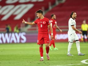 غولر "لم يُفاجأ" بأداء يامال ويتمنّى له "التوفيق" قبل موقعة تركيا وإسبانيا