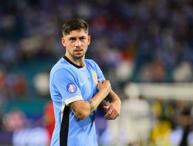 ما سر بقاء فالفيردي في مدريد وعدم انضمامه لقائمة أوروغواي؟