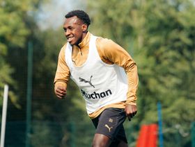 بغياب سعود عبد الحميد.. لانس يحقق فوزه الأول في الدوري الفرنسي