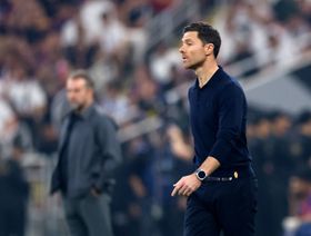 تشيلسي يُضيف مدرب ريال مدريد السابق إلى المرشحين لخلافة روسينيور