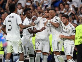 ثنائية مبابي تقود ريال مدريد بـ10 لاعبين لعبور مارسيليا